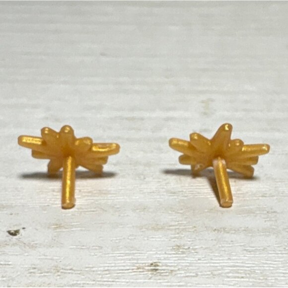 Monster High Replacement Gold Earrings Power Ghouls Clawdeen Wonder Wolf Doll - Picture 3 of 3